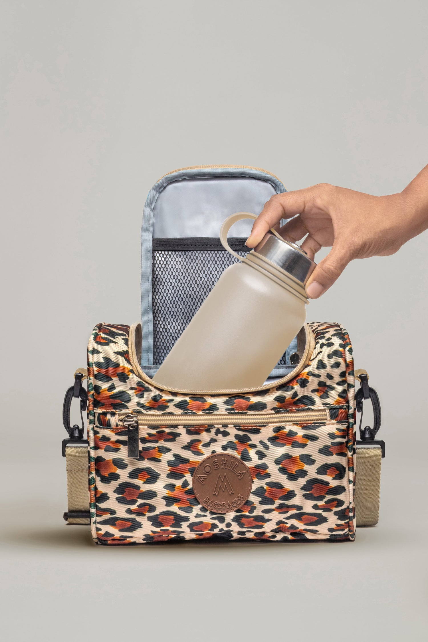 THE URBAN JUNGLE INSULATED LUNCH BAG